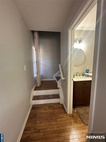 132 Summit Ridge, Pompton Lakes, NJ 07442