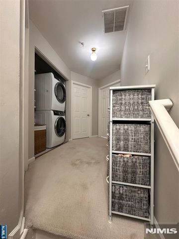 132 Summit Ridge, Pompton Lakes, NJ 07442