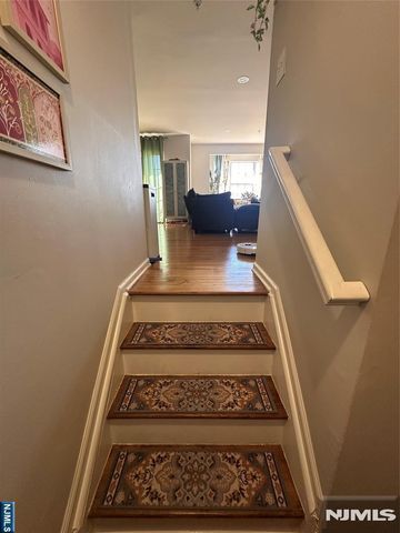 132 Summit Ridge, Pompton Lakes, NJ 07442