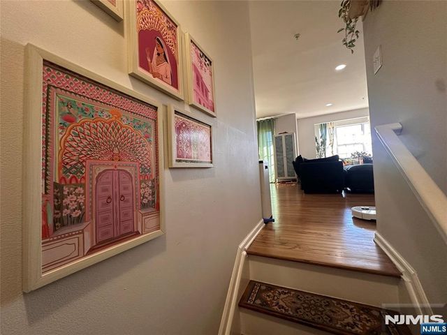 132 Summit Ridge, Pompton Lakes, NJ 07442