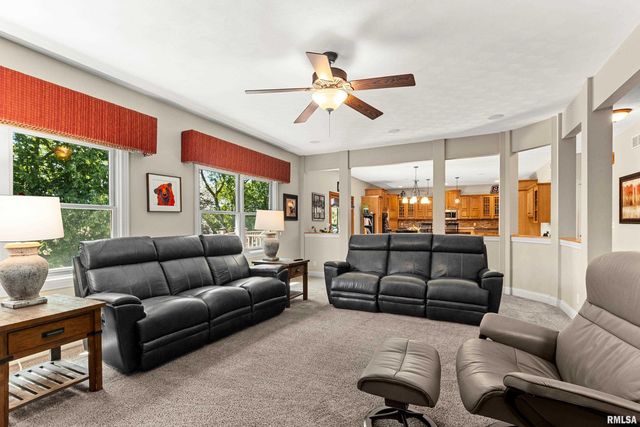 15307 N 7TH Street, Chillicothe, IL 61523