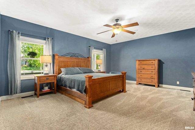15307 N 7TH Street, Chillicothe, IL 61523