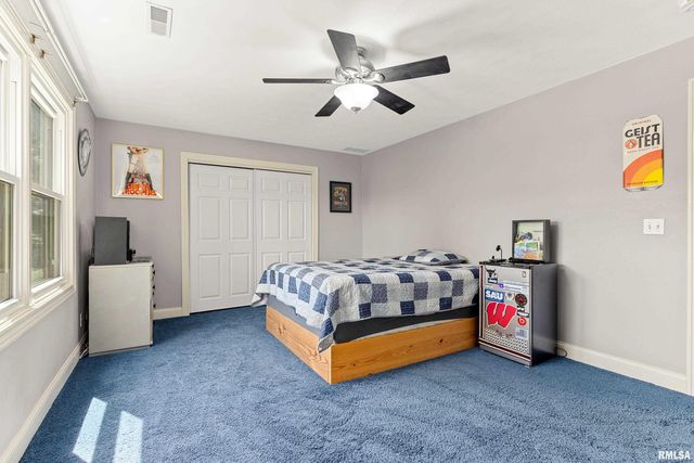 15307 N 7TH Street, Chillicothe, IL 61523