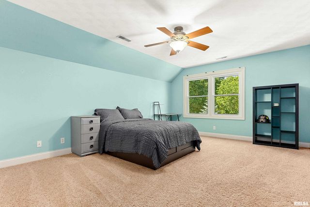 15307 N 7TH Street, Chillicothe, IL 61523