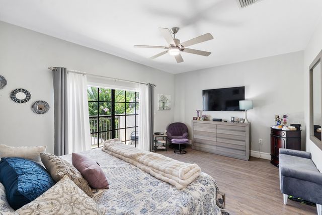 2932 Hidden Harbour Court, Dania Beach, FL 33312