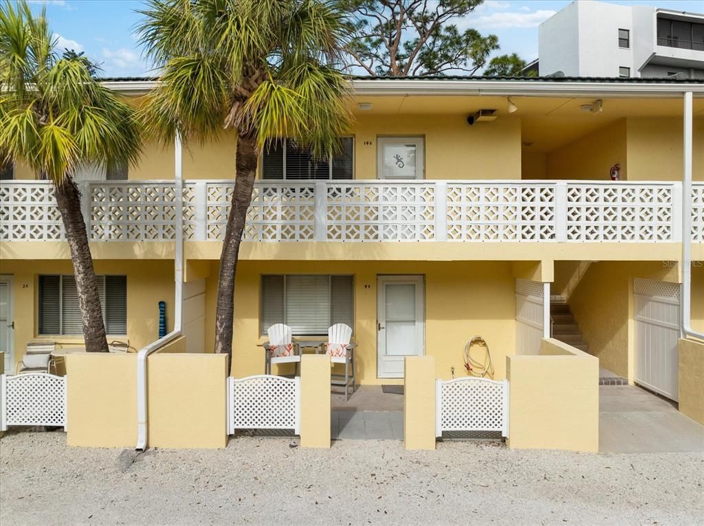 Image 1 of property listing at 5955 MIDNIGHT PASS ROAD 4E, Sarasota, FL 34242
