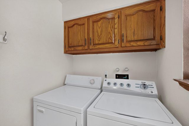 4908 Calle De Luna NE, Albuquerque, NM 87111
