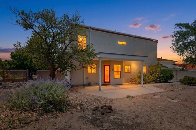 4908 Calle De Luna NE, Albuquerque, NM 87111