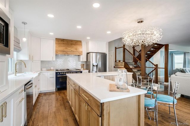 8140 Storm King Peak, Littleton, CO 80127