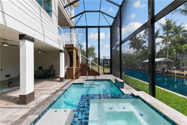 27570 Tarpon WAY, Bonita Springs, FL 34134
