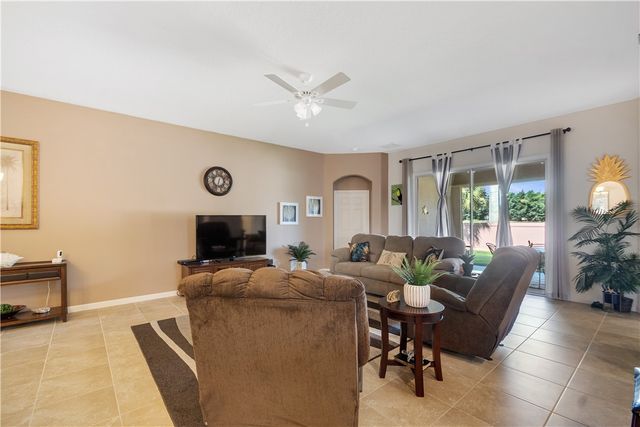 6360 Park Chester Terrace, Vero Beach, FL 32967