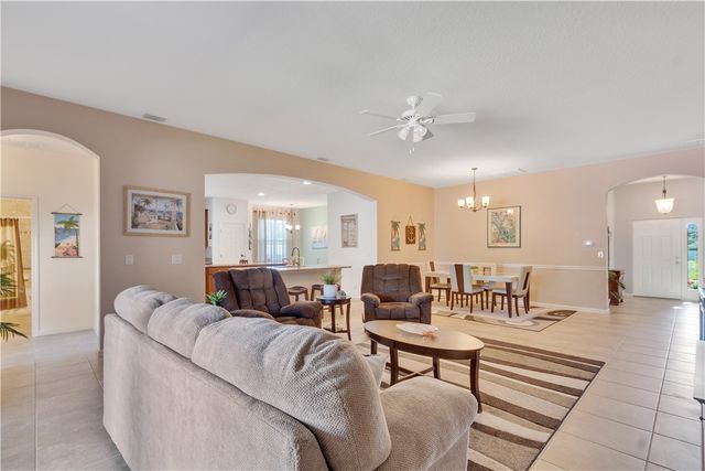 6360 Park Chester Terrace, Vero Beach, FL 32967