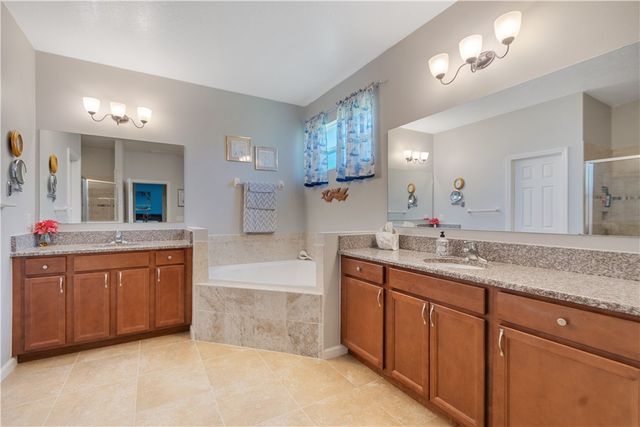 6360 Park Chester Terrace, Vero Beach, FL 32967