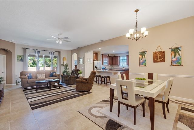 6360 Park Chester Terrace, Vero Beach, FL 32967