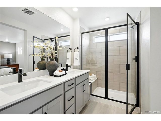 6821 E 148th Dr, Thornton, CO 80602