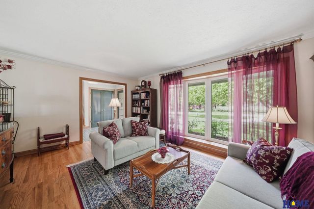 815 Anthony Lane, Lincoln, NE 68520