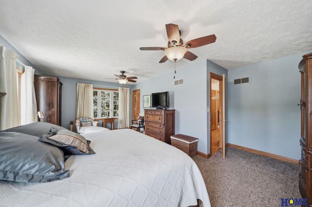 815 Anthony Lane, Lincoln, NE 68520