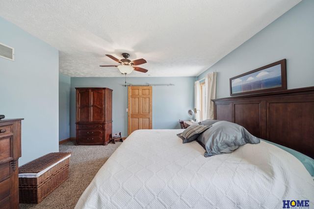815 Anthony Lane, Lincoln, NE 68520