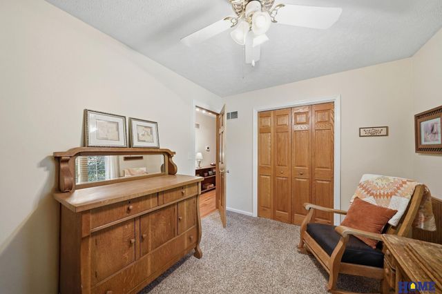 815 Anthony Lane, Lincoln, NE 68520