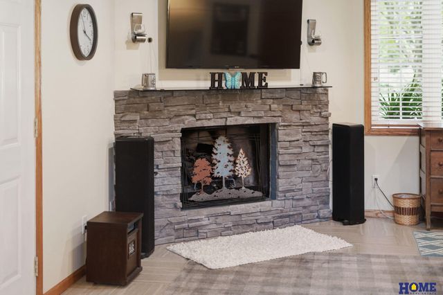 815 Anthony Lane, Lincoln, NE 68520