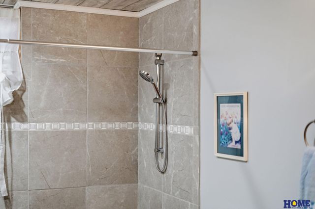 815 Anthony Lane, Lincoln, NE 68520