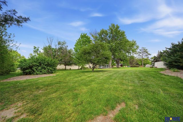 815 Anthony Lane, Lincoln, NE 68520
