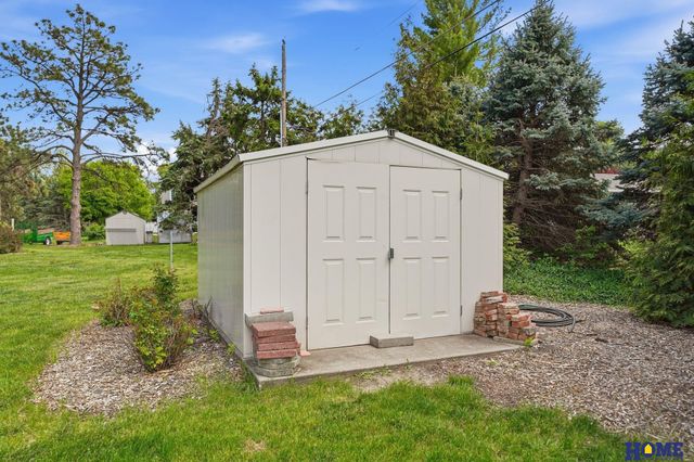 815 Anthony Lane, Lincoln, NE 68520