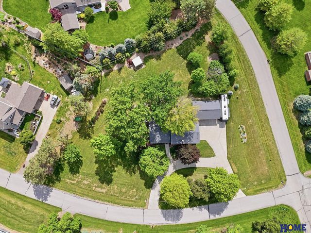815 Anthony Lane, Lincoln, NE 68520