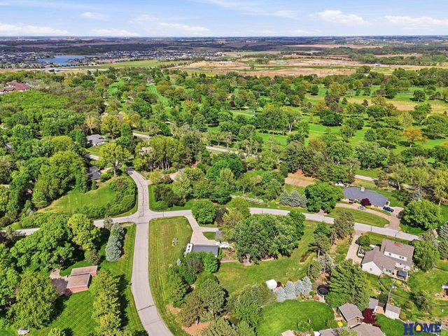 815 Anthony Lane, Lincoln, NE 68520