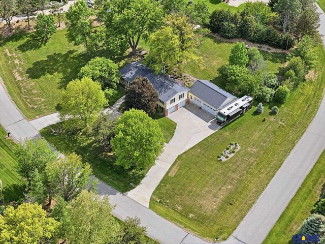 815 Anthony Lane, Lincoln, NE 68520