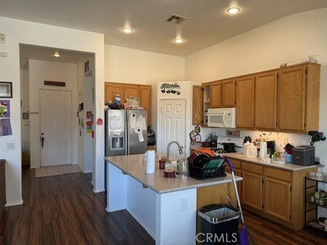 11755 Cliffrose Court, Adelanto, CA 92301