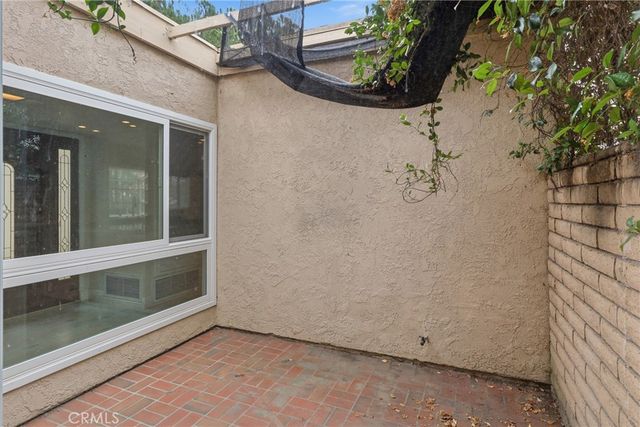 62 Willow Tree Lane, Irvine, CA 92612
