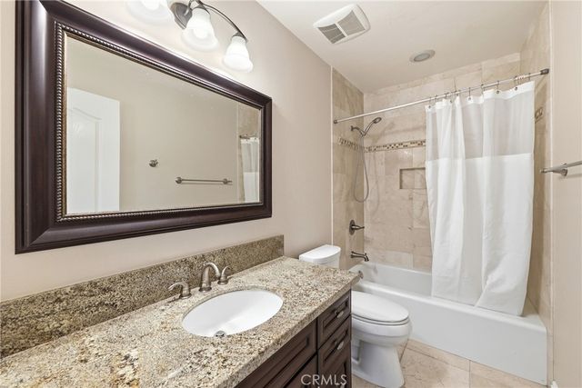 62 Willow Tree Lane, Irvine, CA 92612