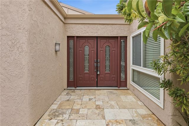 62 Willow Tree Lane, Irvine, CA 92612