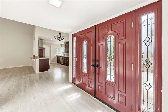 62 Willow Tree Lane, Irvine, CA 92612