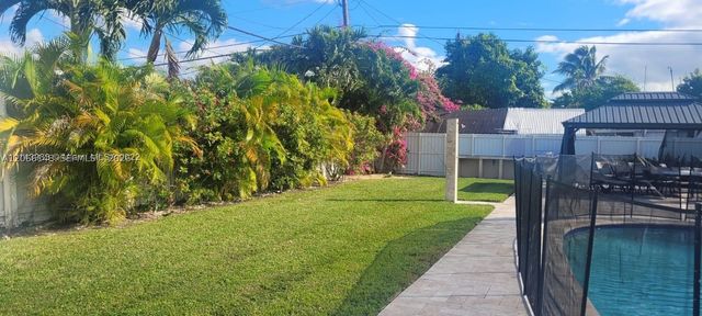 8811 SW 54th Ter 8811, Miami, FL 33165