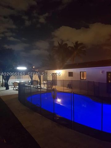 8811 SW 54th Ter 8811, Miami, FL 33165