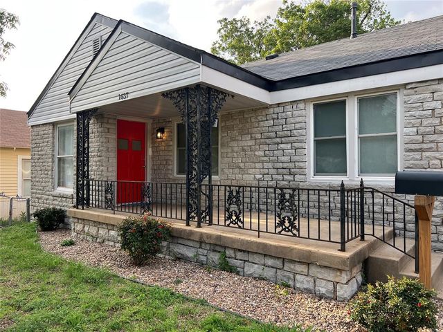 1637 NW 11th Street 1635 NW 11th St, Oklahoma City, OK 73106