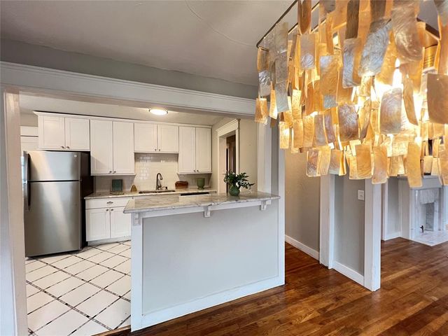 1637 NW 11th Street 1635 NW 11th St, Oklahoma City, OK 73106