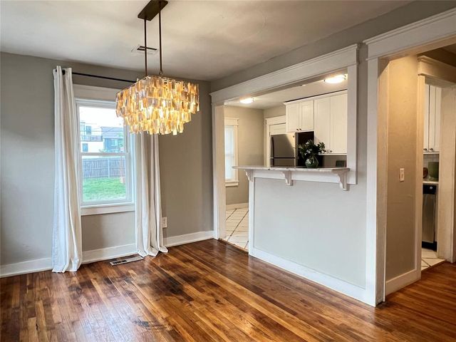 1637 NW 11th Street 1635 NW 11th St, Oklahoma City, OK 73106