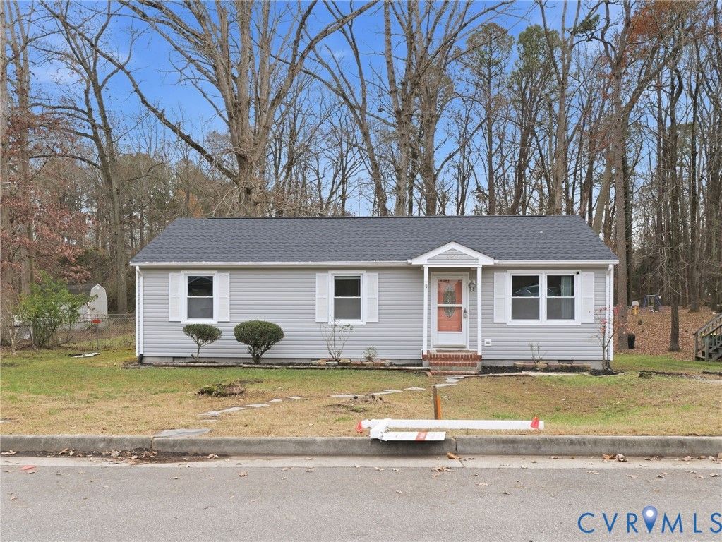 3626 Gilbert St, Hopewell, VA 23860