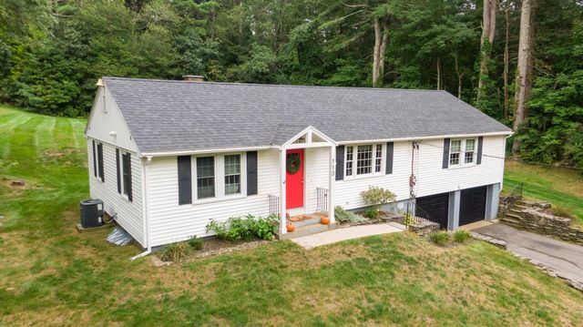 113 Charlton Rd, Spencer, MA 01562