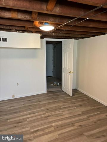 4245 GLENDALE ST, Philadelphia, PA 19124