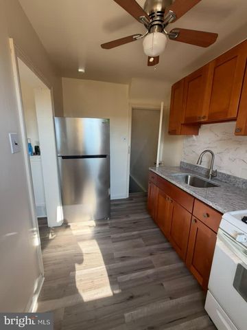 4245 GLENDALE ST, Philadelphia, PA 19124