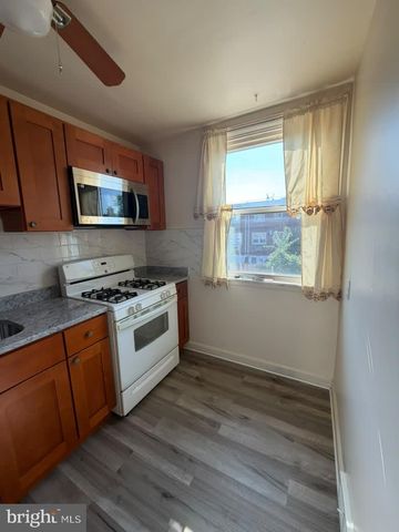 4245 GLENDALE ST, Philadelphia, PA 19124