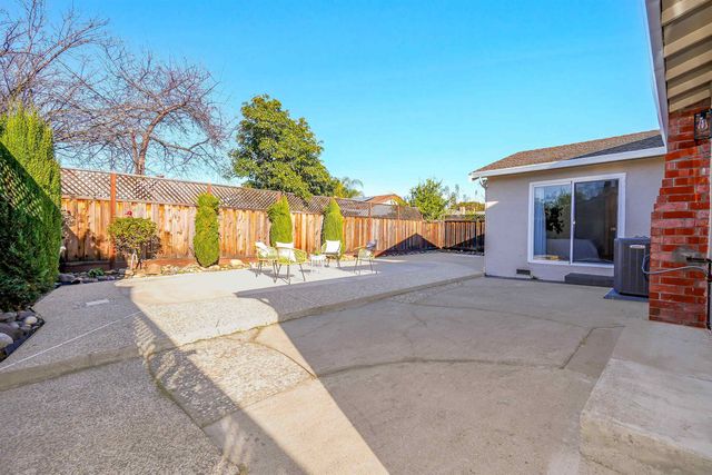 3159 Rowe Pl, Fremont, CA 94536