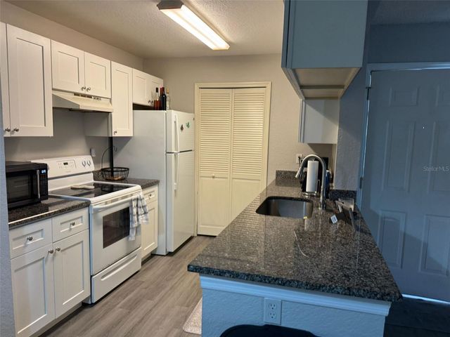 2550 N ALAFAYA TRAIL 3201, Orlando, FL 32826