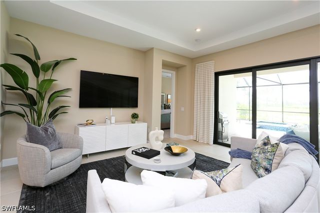 15318 Aprile ST, Naples, FL 34114