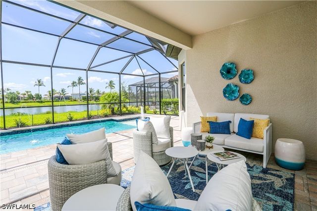 15318 Aprile ST, Naples, FL 34114