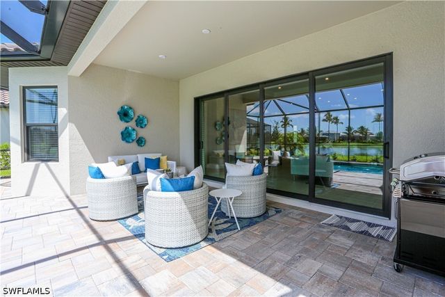 15318 Aprile ST, Naples, FL 34114